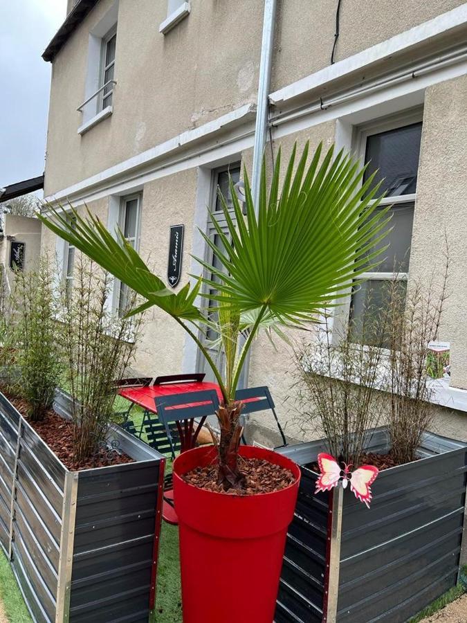 Le Gite Des 3 Mousquetaires Amboise Luaran gambar