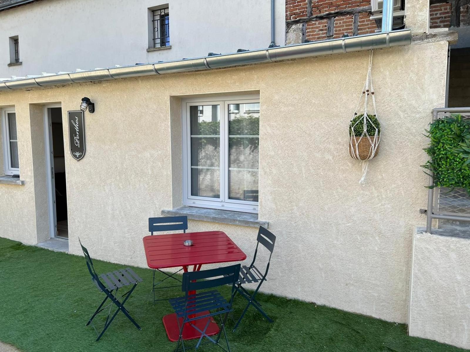 Le Gite Des 3 Mousquetaires Amboise Luaran gambar